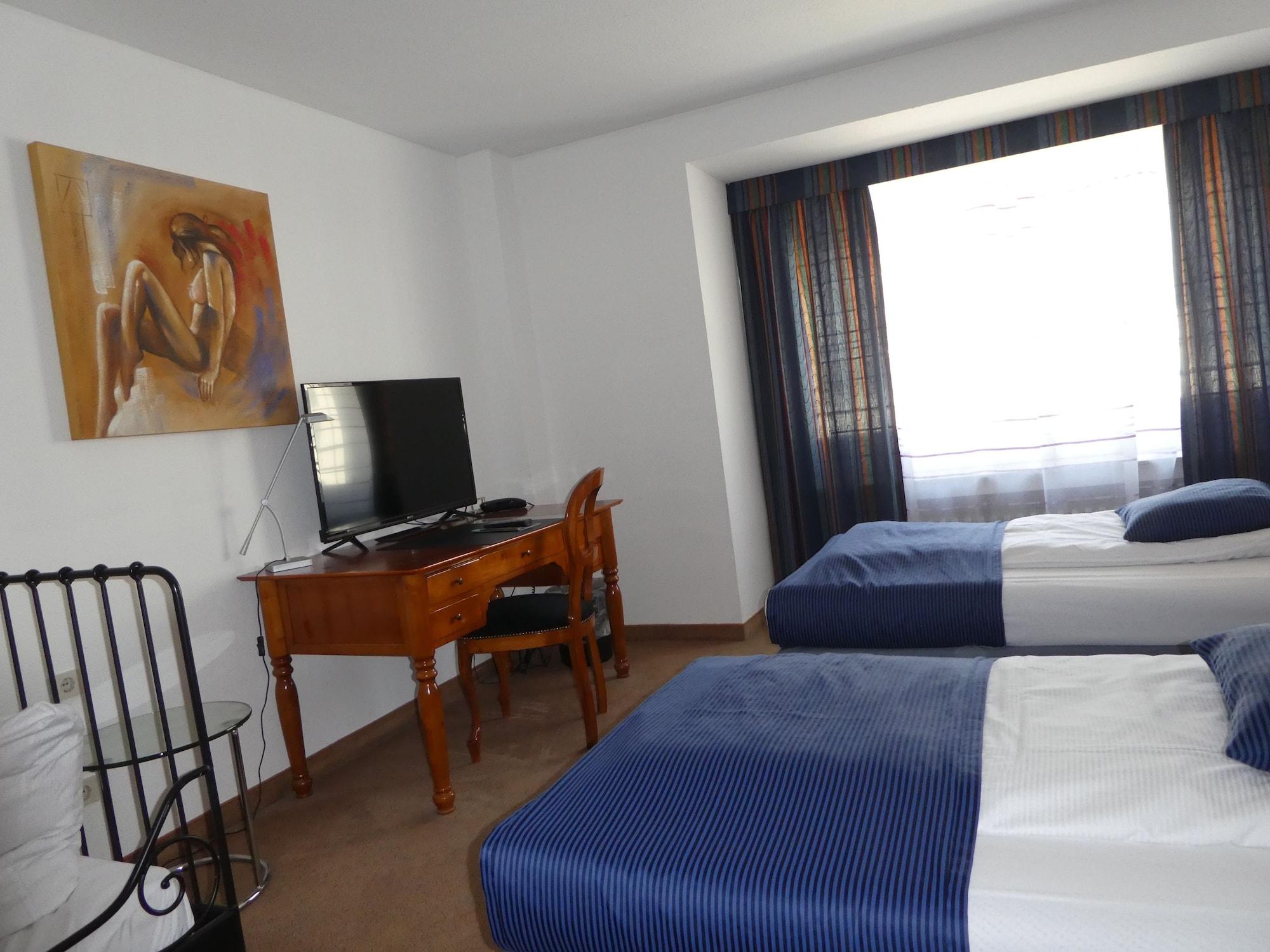 Hotel Terminus Дюссельдорф Экстерьер фото